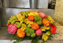 DeJa Vu Flowers Open late call after 12 AM