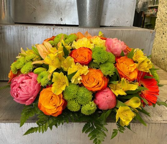 DeJa Vu Flowers Open late call after 12 AM